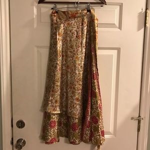 Reversible wrap skirt